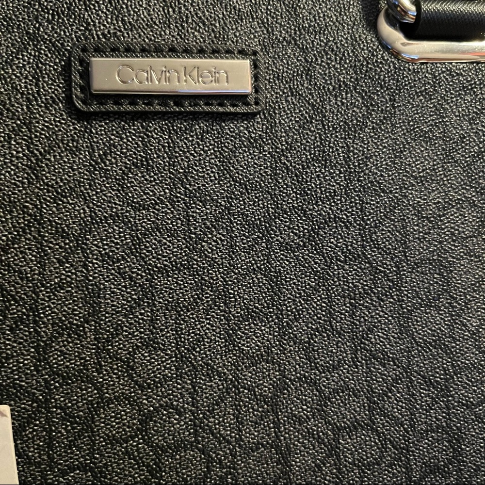 NWT Black and Silver Calvin Klein Purse - Picture 5 of 10